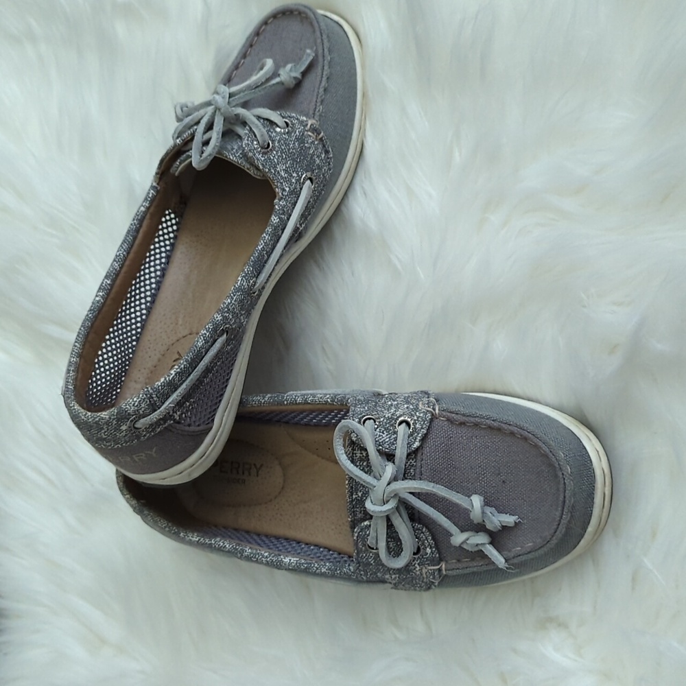 Sperry sand grey shoes